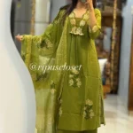Green Elegant Floral Embroidered Kurta Set with Dupatta
